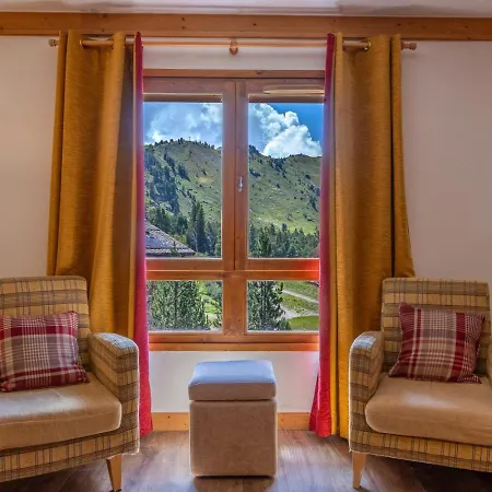 2 Bedroom Arc 1950 - Sources De Marie *