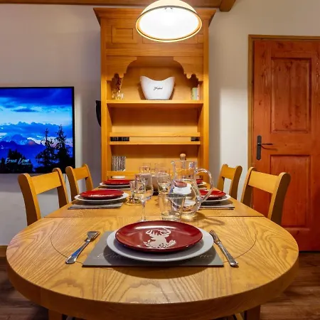 Spacious 2 Bedroom - Arc 1950 - Sources De Marie Apartment